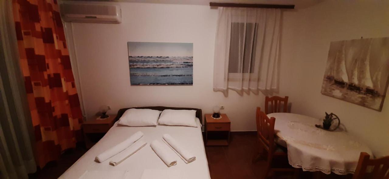 Apartment Krajacic Krk Town Exteriér fotografie